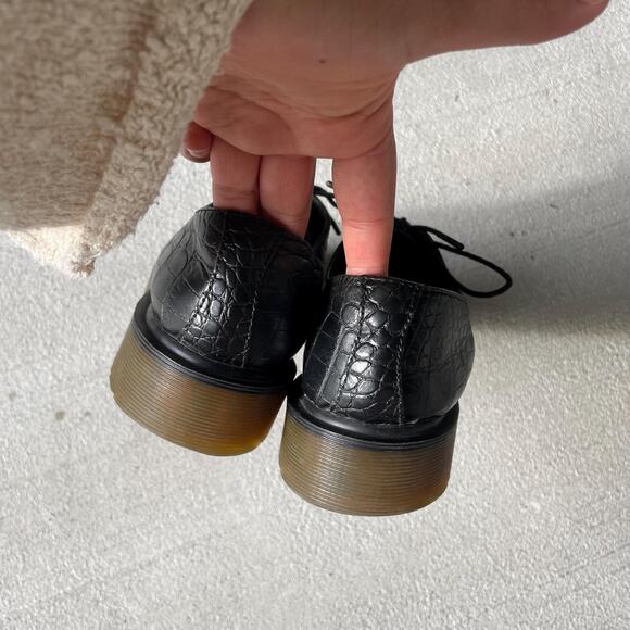 Dr. Martens croc print oxford shoes chunky lug sole doc's | size US 6 womens - Picture 5 of 8